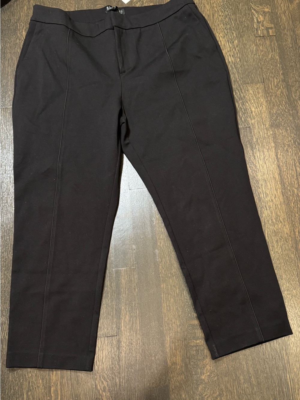 Eloquii Black Tailored Ponte Capri Pants
